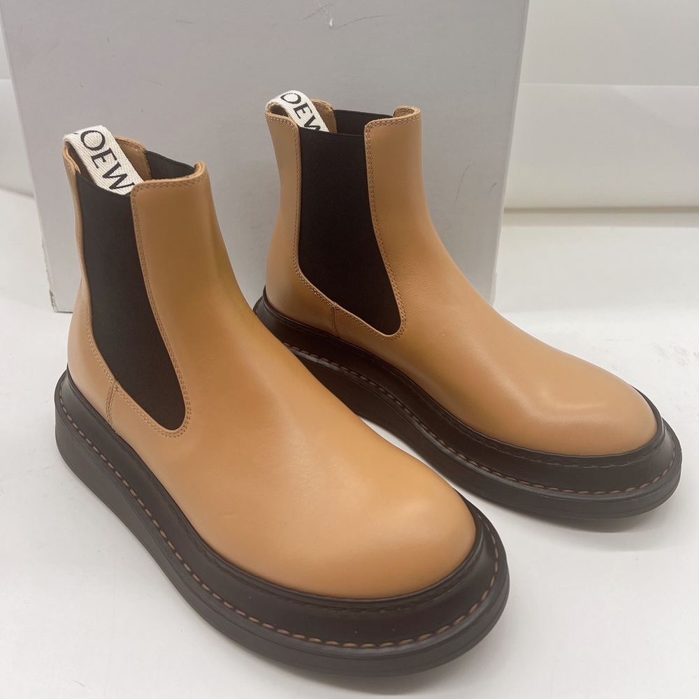 LOEWE Two-Tone Leather Chelsea Boots